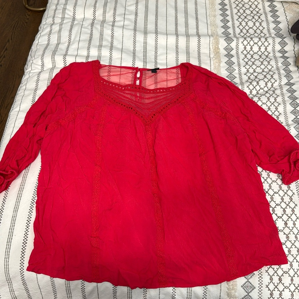 Torrid sz 2 red flowy top